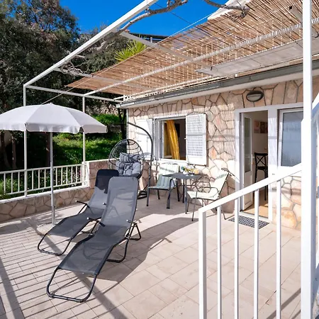 Apartment Lucic Hvar Town