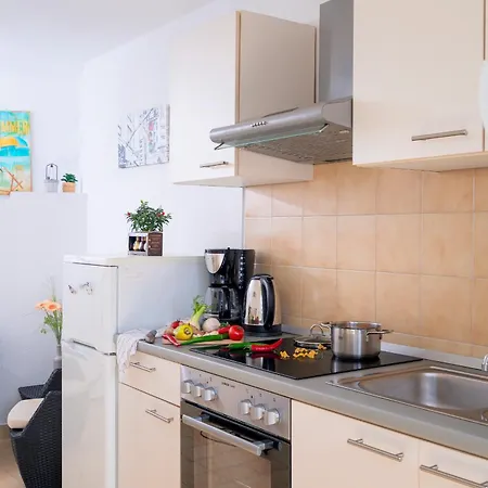 Lucic Apartment *