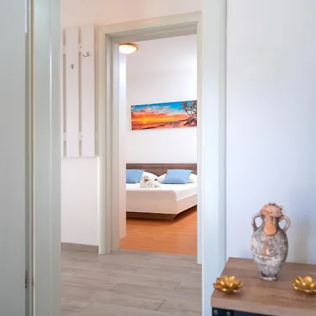 Lucic Apartment *